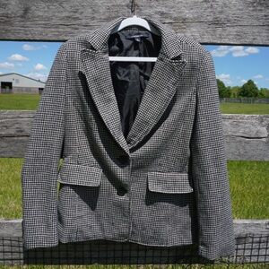 Classic Black and White Houndstooth Women's Blazer